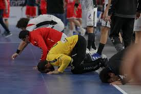 Jul 03, 2021 · إنطلقت منذ قليل مباراة منتخب الدنمارك والتشيك على ملعب ستاد باكو الأولمبي مواجهة قوية بين التشيك والدنمارك ، ضمن مباريات الدور ربع النهائي من بطولة كأس أمم أوروبا يورو 2020. Ù…ÙˆØ¹Ø¯ Ù…Ø¨Ø§Ø±Ø§Ø© Ù…ØµØ± Ø§Ù„Ù…Ù‚Ø¨Ù„Ø© ÙÙŠ Ø¯ÙˆØ± Ø§Ù„Ø«Ù…Ø§Ù†ÙŠØ© Ù…Ù† ÙƒØ£Ø³ Ø§Ù„Ø¹Ø§Ù„Ù… Ù„ÙƒØ±Ø© Ø§Ù„ÙŠØ¯ Ù‚Ù†Ø§Ø© ØµØ¯Ù‰ Ø§Ù„Ø¨Ù„Ø¯