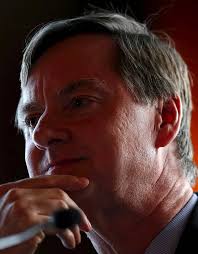 Fed's Evans Favors Letting Inflation Overshoot 2% Target