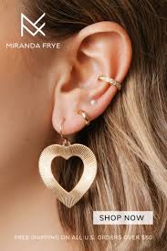 Monique Redding (mreddingdiggs)