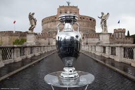 The uefa european championship brings europe's top national teams together; Pays Bas La Liste Des 26 Pour L Euro