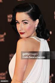 208 Photos & High Res Pictures