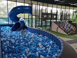 Restaurantes nas proximidades de citta mall no tripadvisor: The Lego Themed Playhouse At Blokke In Citta Mall Is Every Kid S Dream Come True Ninja Housewife