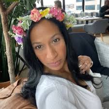 Valencia Culbreath (@Val_Culbreath)