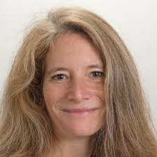 Osons de nouvelles expériences ! Aujourd'hui les managers de domaine  Production, mon adjointe Édith Piron et moi même étions à Paris pour  travailler ensemble en atelier de co-développement. Une…