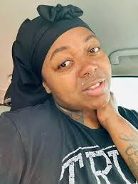 Laverne Singleton's Instagram, Twitter & Facebook