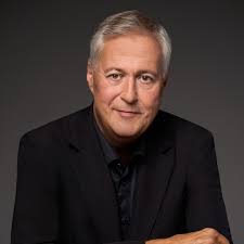 Monic Néron et Paul Arcand explorent ensemble la réalité des proches  aidants en santé mentale. 💙 Avec une approche humaine et empreinte  d'empathie, ils examineront le séisme que génère la maladie mentale