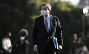 El primer ministro italiano, mario draghi , ha nombrado a la embajadora elisabetta belloni directora general del departamento. 2rgbqhclbli05m