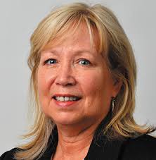 Robyn Frey's Instagram, Twitter & Facebook