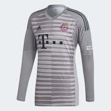 Wytworzone z nich włókna posłużyły jako materiał do stworzenie eko koszulki. Adidas Koszulka Bramkarza Bayern Monachium Szary Adidas Poland