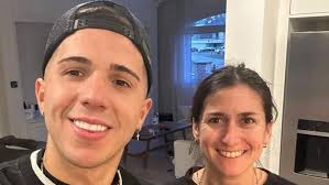 Una ex Candidata a Intendenta sanjuanina compartió una comida con el  campeón del mundo Enzo Fernandez