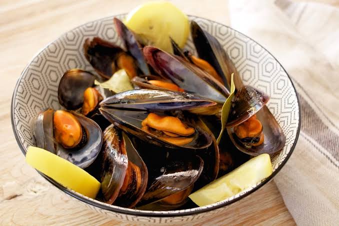 Steamed Mussels