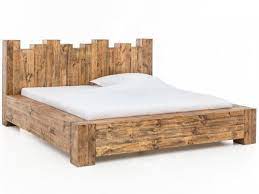 bett kingsburgh das bett mit der krone holzbett kopfteil rustikal dekoidee mobel holz home decor diy bed driftwood flooring