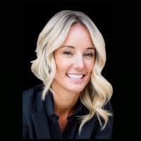 Catherine Halliday's Instagram, Twitter & Facebook