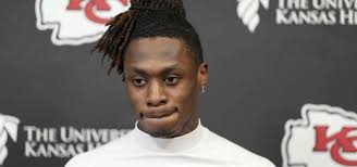 LT Alaric Jackson agrees to 3-year, $57 million deal to stay with the Rams,  AP source says