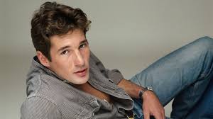 He rose to fame with the role of julian in 'american gigolo' (1980). Richard Gere Young Uploaded By Lynda On We Heart It