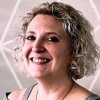 Stephanie Sable's Instagram, Twitter & Facebook