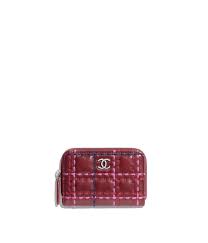 Porte Monnaie Veau Surpique Metal Argente Rouge Fuchsia Bleu Chanel Rtw Pre Collection Fw 2018 19 Chanel Chanelprecolle Chanel Metal Argente Fuchsia