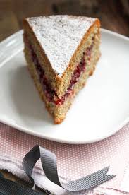 Il grano saraceno inoltre fornisce energia e quindi può essere assunto da chiunque, sportivi, anziani e donne in gravidanza e in allattamento. Torta Di Grano Saraceno E Mirtilli Rossi Vaniglia Storie Di Cucina
