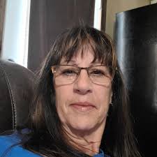 Who can provide local farrier services for hoof trimming in Hamilton, Texas?