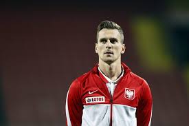 31 ответ 245 ретвитов 1 959 отметок «нравится». Marseille In Pole Position To Sign Inter Linked Napoli Striker Arkadiusz Milik Italian Media Suggests