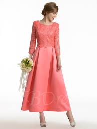 Elegant maxi dresses, delicate chiffon dresses and pale pastel dresses make up our. 3 4 Length Sleeve Ankle Length Lace Bridesmaid Dress Bridesmaid Dresses With Sleeves Satin Bridesmaid Dresses Tea Length Bridesmaid Dresses
