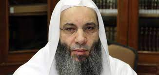 Jun 19, 2021 · كما عرض أديب صورا للضباط الملتحين برفقة الشيخ محمد حسان مشيرا الى انه لا يوجد مستثمر فى مصر فى هذا الوقت الا أنه يجب ان يعدى على خيرت الشاطر. Ø§Ù„Ø´ÙŠØ® Ù…Ø­Ù…Ø¯ Ø­Ø³Ø§Ù† Ù…ÙˆØ¶ÙˆØ¹