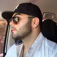 El Muchacho De La Barba