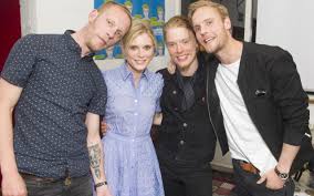 Последние твиты от laurence fox (@laurencefox). Laurence Fox Reveals New Tattoo To Cover Up Wedding Tribute To Ex Wife Billie Piper