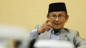 Bj habibie tak pernah ambil pusing dengan kabar yang menyebut dia sebagai manusia dengan iq tertinggi di dunia. Miliki Iq 200 Bj Habibie Ternyata 1 Dari 5 Tokoh Jenius Di Dunia Halaman All Bangka Pos