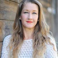 Susan Whigham's Instagram, Twitter & Facebook