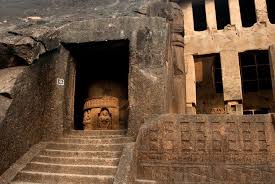 Explore The Stunning Kanheri Caves Of ...