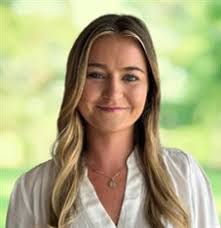 Emily Forcier's Instagram, Twitter & Facebook