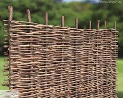 Haselnusszaun Baldo Stabil Waagrecht Geflochten Flechtzaun Naturzaun Sichtschutz Garten