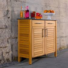 From classic, to modern and minimalist, there are more than one styles to choose from that will go with the design of the sideboard. Hohes Sideboard Deck Weishaupl Mobelwerkstatten Gmbh Modern Aus Teakholz Garten