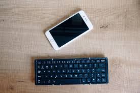 Iphone キーボード ブルートゥース