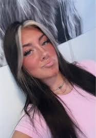 Lacey Staton's Instagram, Twitter & Facebook