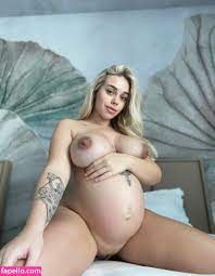 Becca Marie / bexmarieee / xxbeccamarie Nude Leaked OnlyFans Photo #12 