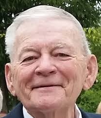 Marian Felder's Instagram, Twitter & Facebook