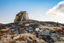 In some cases you can use rocks instead a noun cairns. Reading Rock Cairns The Hidden Meanings Behind This Ancient Art