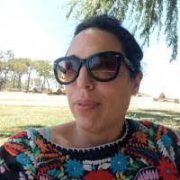 Carmen Bonelli's Instagram, Twitter & Facebook