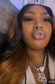 Are the chains and pendants sold separately?