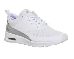 Für diese variante sind keine fotos verfügbar. Nike Air Max Thea White Txt Hers Trainers