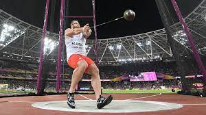 La primera información seguramente se dará en la segunda parte del año 2021, con trailers de presentación también, y más información sobre la historia o el. Caracteristicas Del Lanzamiento De Martillo En Atletismo