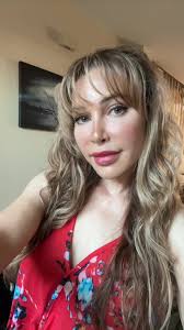 Erika Anderson Journalist