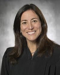 Lori Galbraith's Instagram, Twitter & Facebook