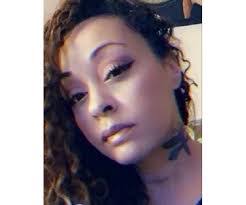 Marissa Bradford's Instagram, Twitter & Facebook