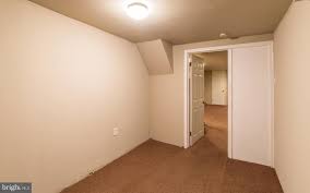 5740 N 20th St, Philadelphia, PA 19138