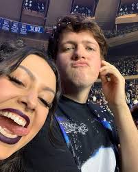 Gabs (@gabrielasanti) • Instagram photos and videos