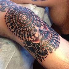 Pin By Tattoomaze On Wants Knee Tattoo Tattoos Henna Hand Tattoo