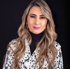 Dra. Georgia Machado